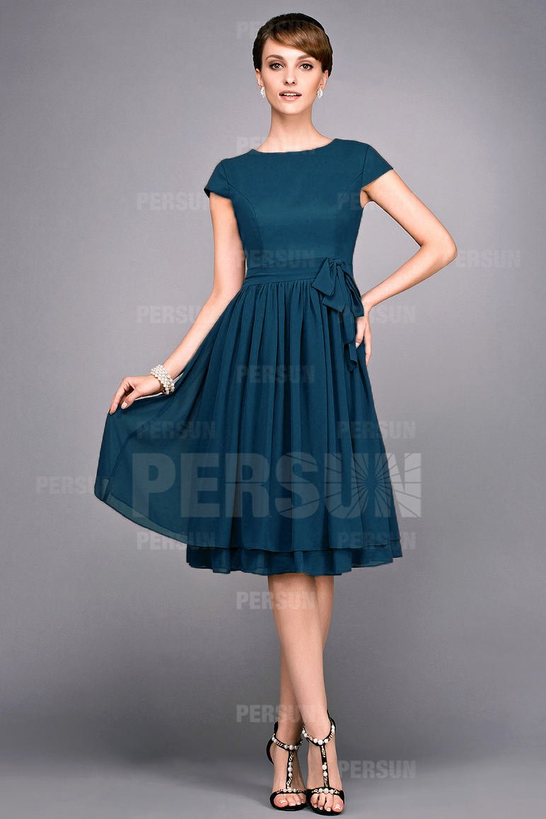 robe courte vert pin ligne A pour mère de mariée avec mancherons