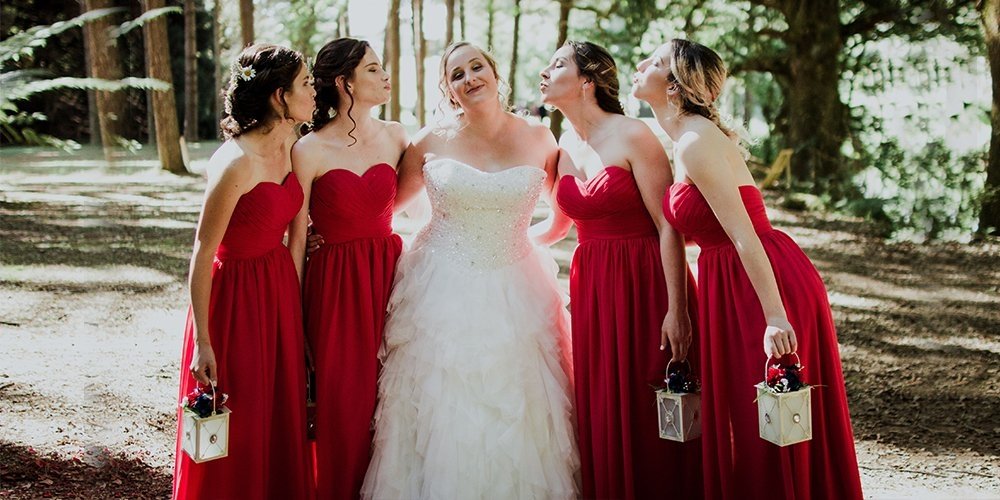 robe demoiselle d'honneur longue rouge bustier coeur